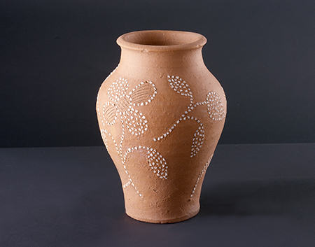 Jarra, com decoração simples, ao estilo do Cacheiro.